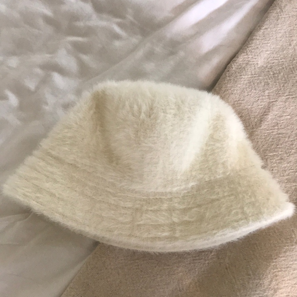 Urban Outfitters furry bucket hat